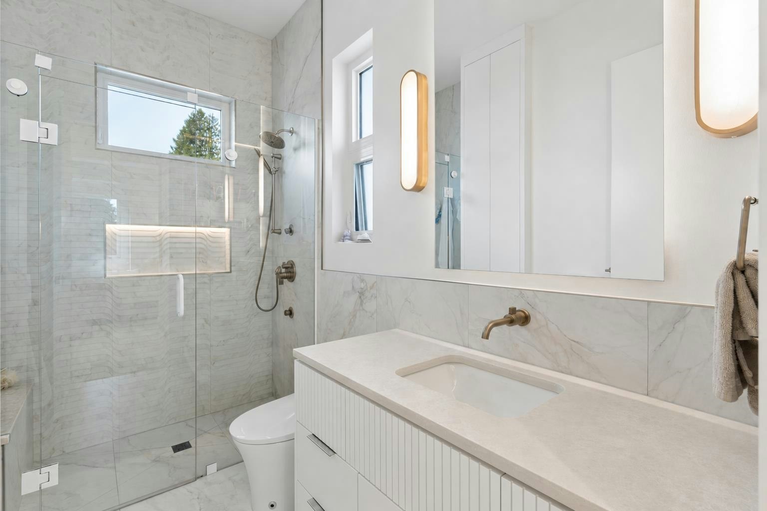 16018 9a Avenue, Surrey, BC, V4A 9A7 - 23