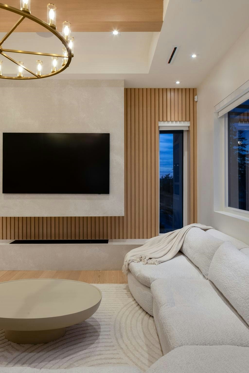 16018 9a Avenue - 5