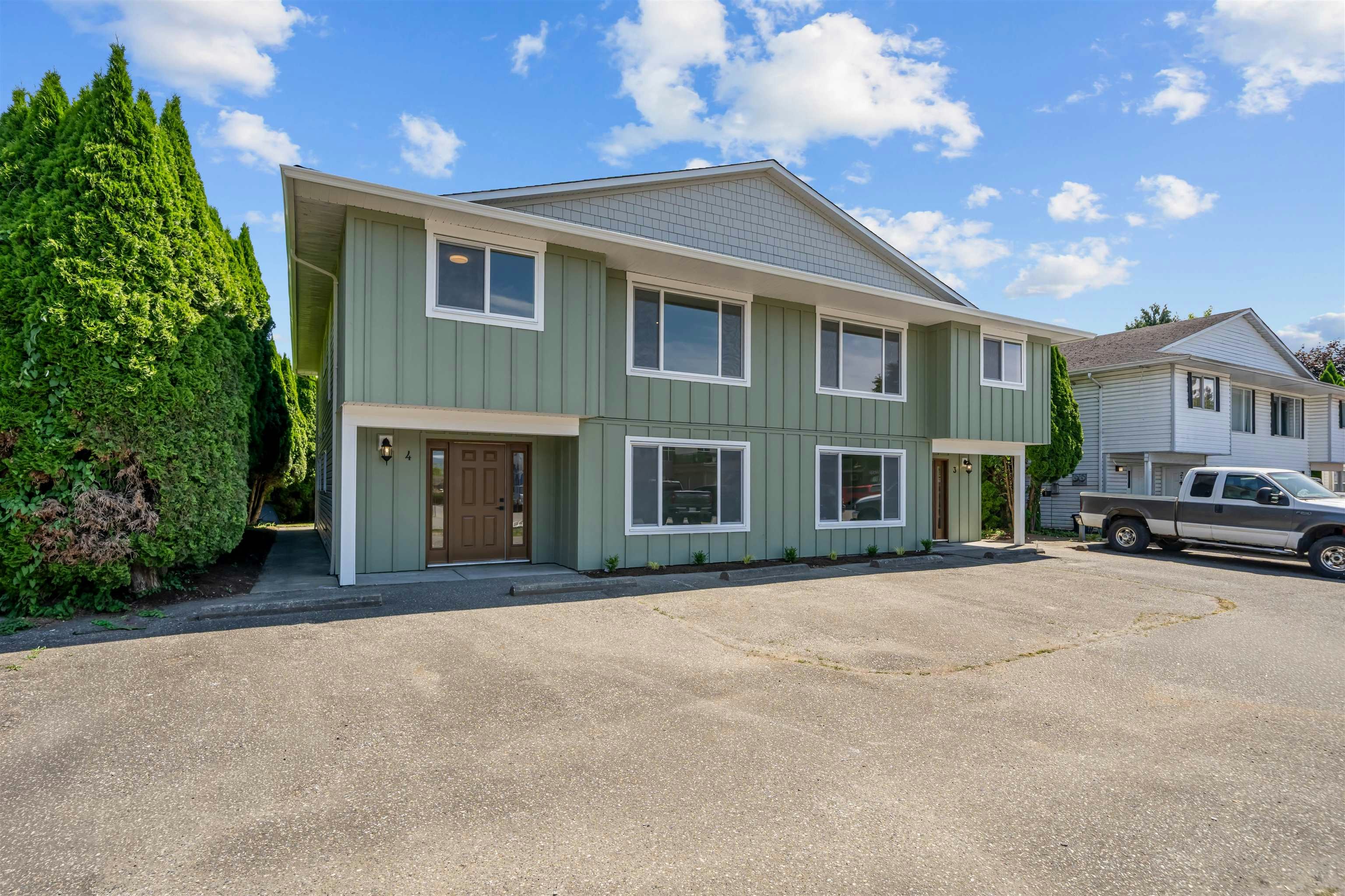 4-45741 Britton Avenue, Chilliwack, BC, V2R 3T6