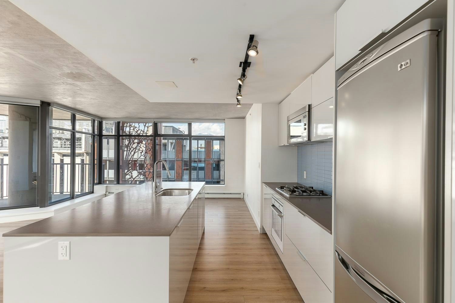 810-128 W Cordova Street - 5