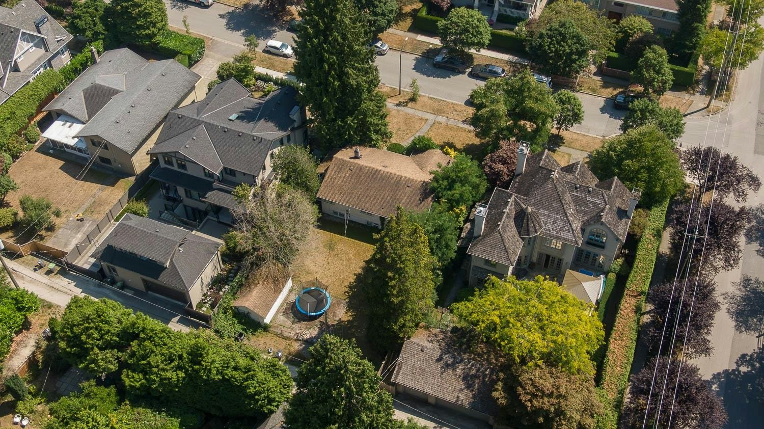 2677 W 35th Avenue, Vancouver, BC, V6N 2L9 - 8