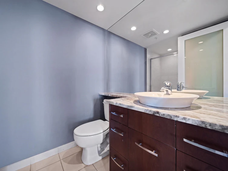 1404-155 W 1st Street, North Vancouver, BC, V7M 3N8 - 14