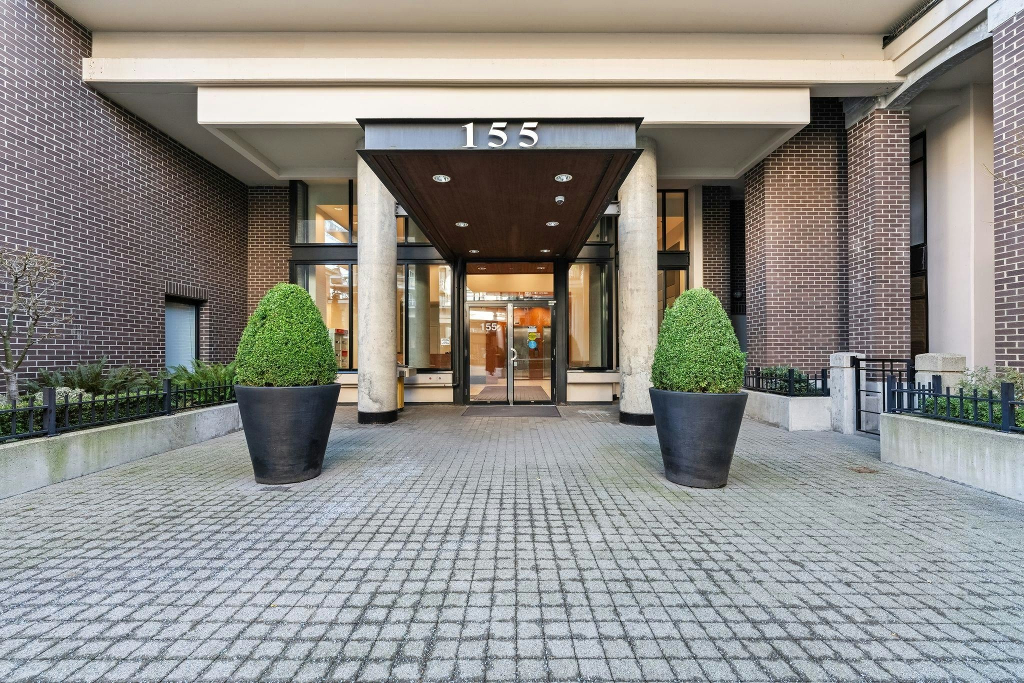 1404-155 W 1st Street, North Vancouver, BC, V7M 3N8 - 16