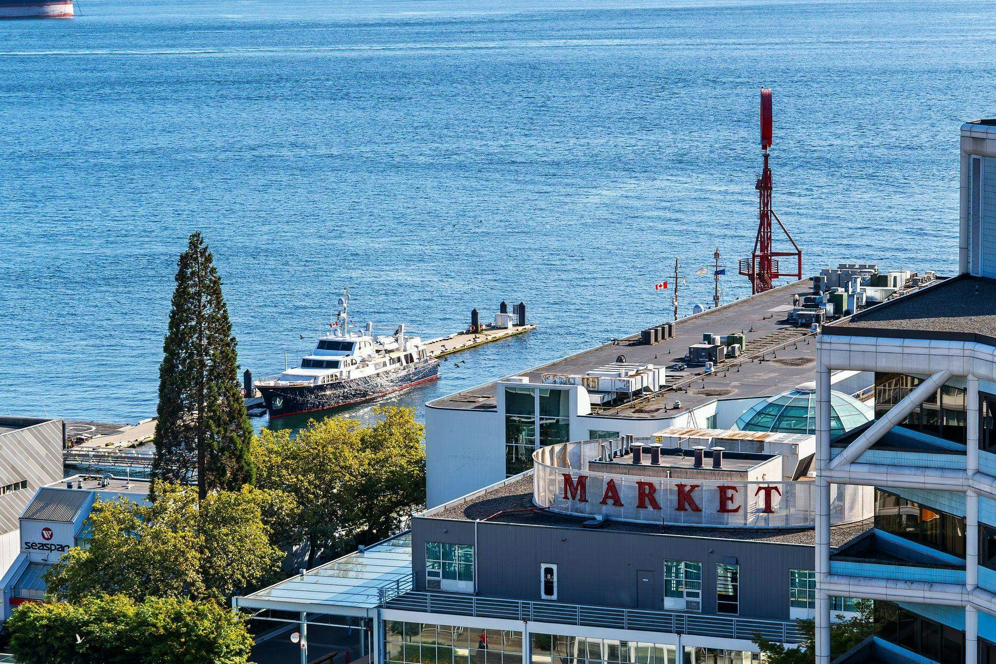 1404-155 W 1st Street, North Vancouver, BC, V7M 3N8 - 19