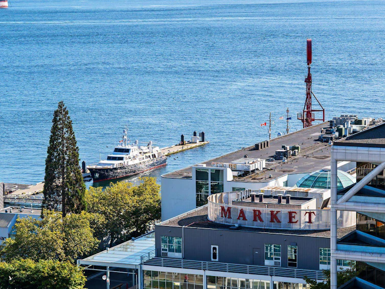 1404-155 W 1st Street, North Vancouver, BC, V7M 3N8 - 19