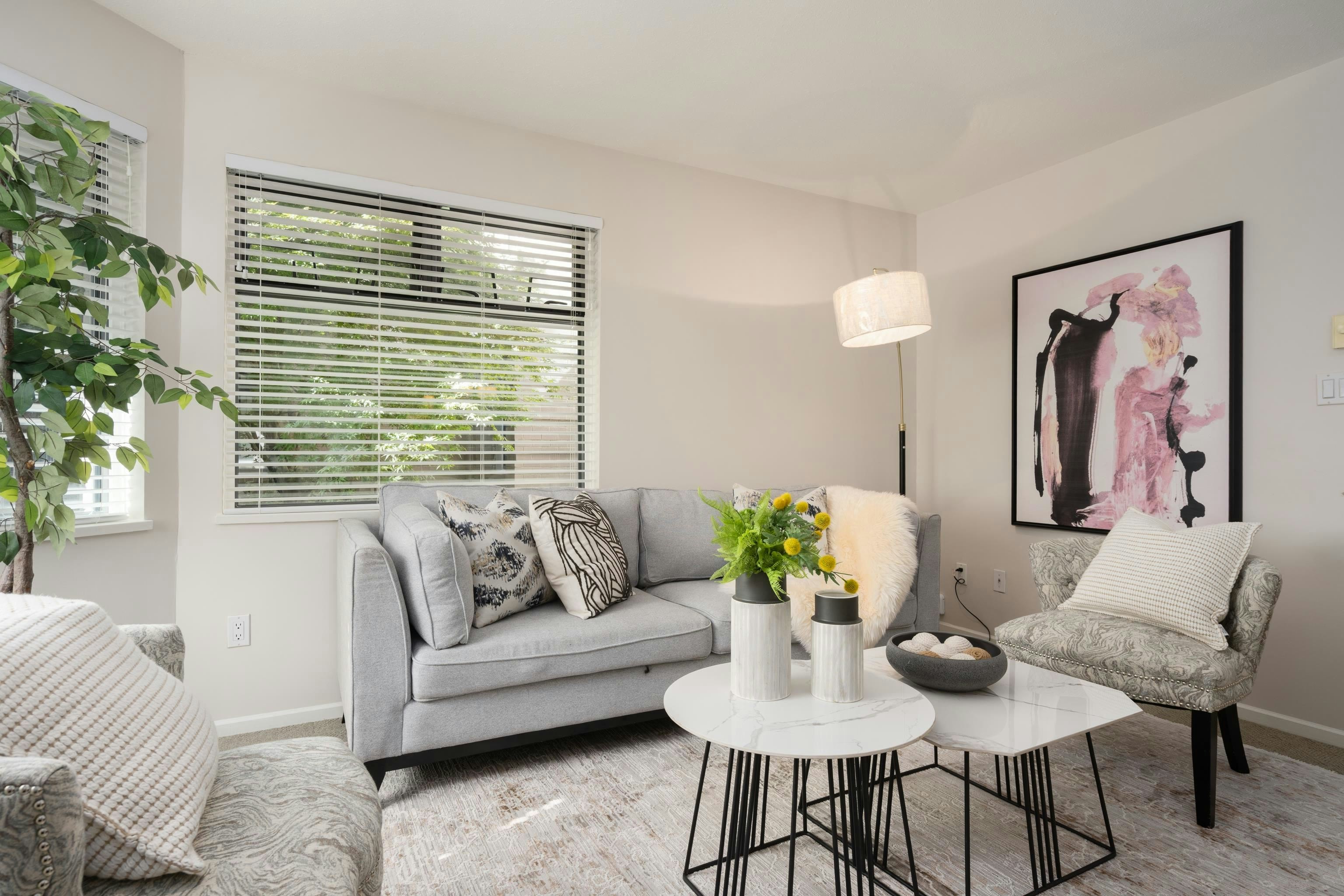 E106-628 W 12th Avenue - 3