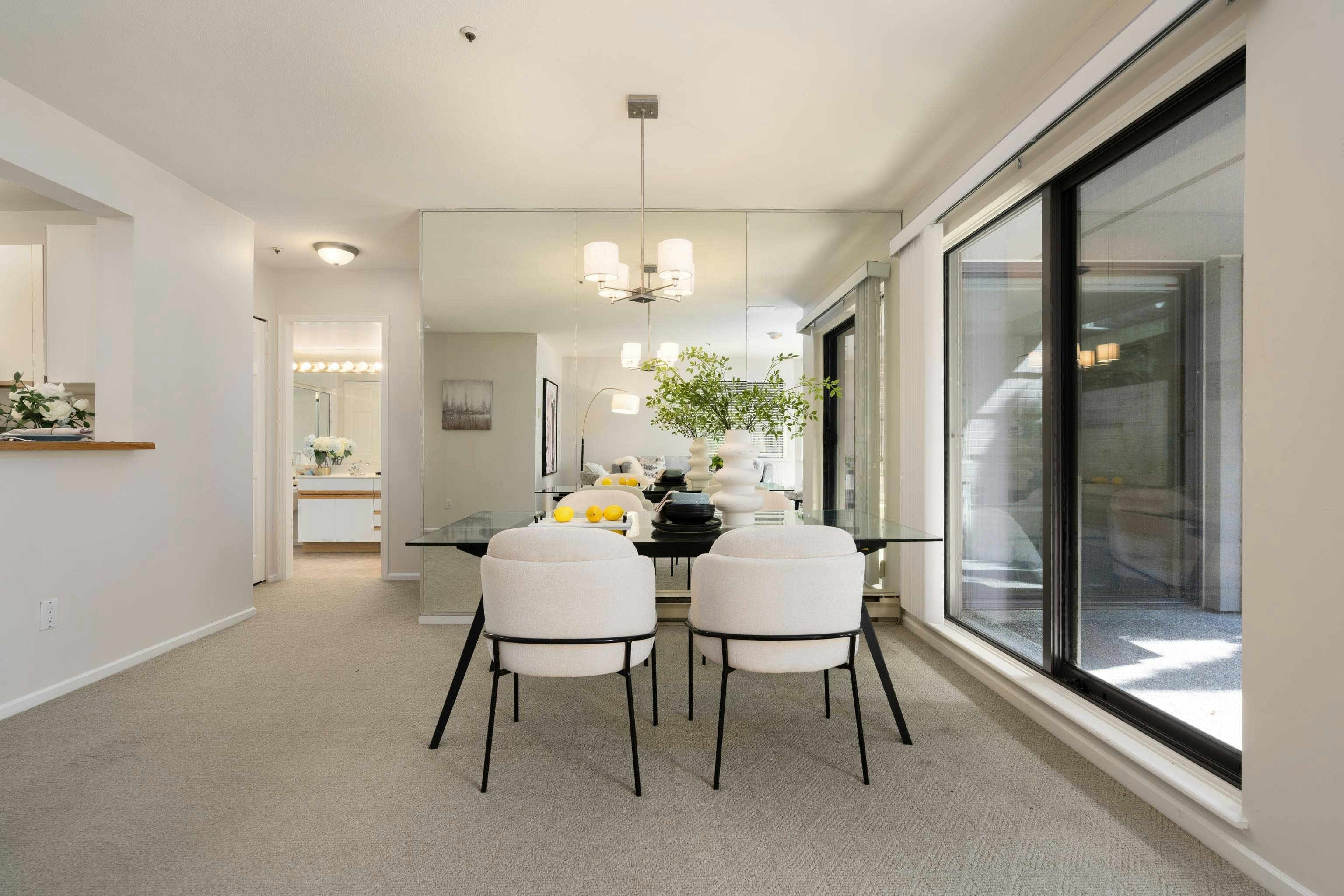 E106-628 W 12th Avenue - 5