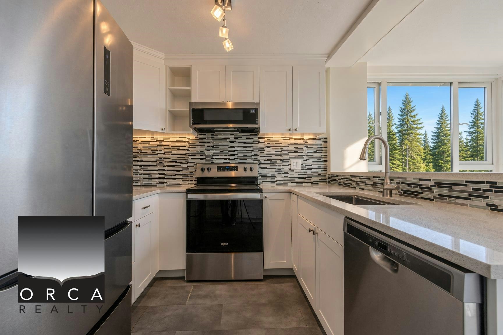 1102-5425 Yew Street, Vancouver, BC, V6M 3X7 - 9