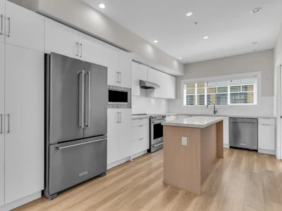 208-80 Elgin Street - 3