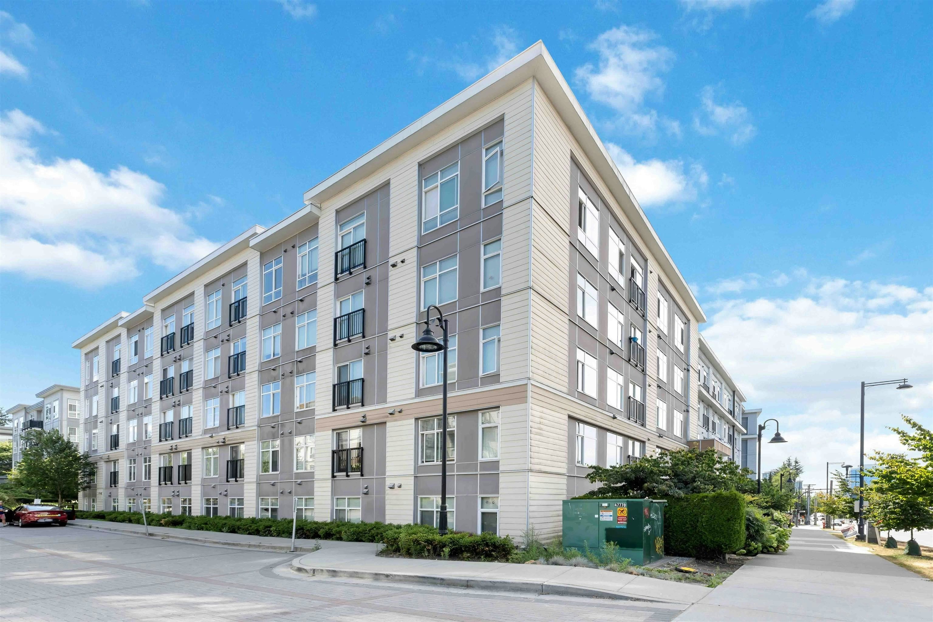 505-13728 108 Avenue, Surrey, BC, V3T 0G2