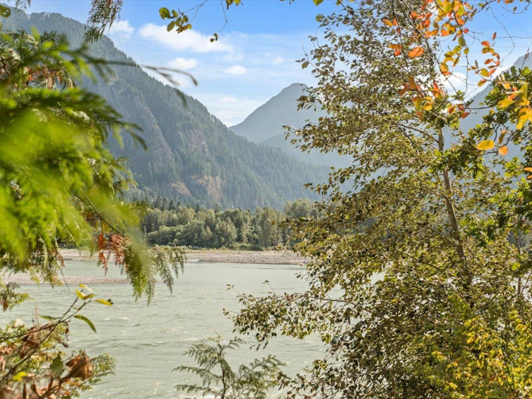 20738 Landstrom Road, Hope, BC, V0X 1L3 - 33