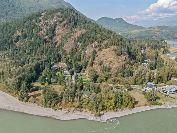 20738 Landstrom Road, Hope, BC, V0X 1L3 - 36