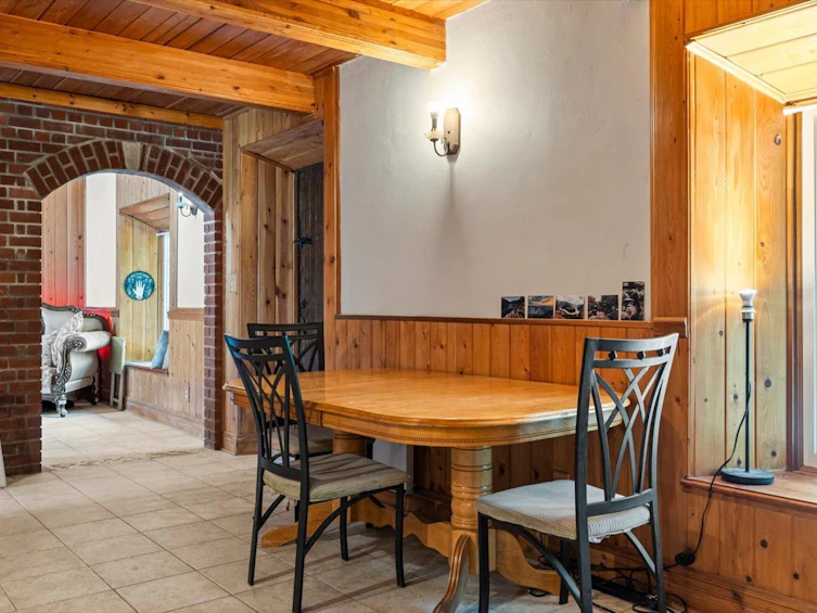 20738 Landstrom Road, Hope, BC, V0X 1L3 - 14