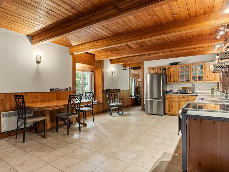 20738 Landstrom Road, Hope, BC, V0X 1L3 - 11