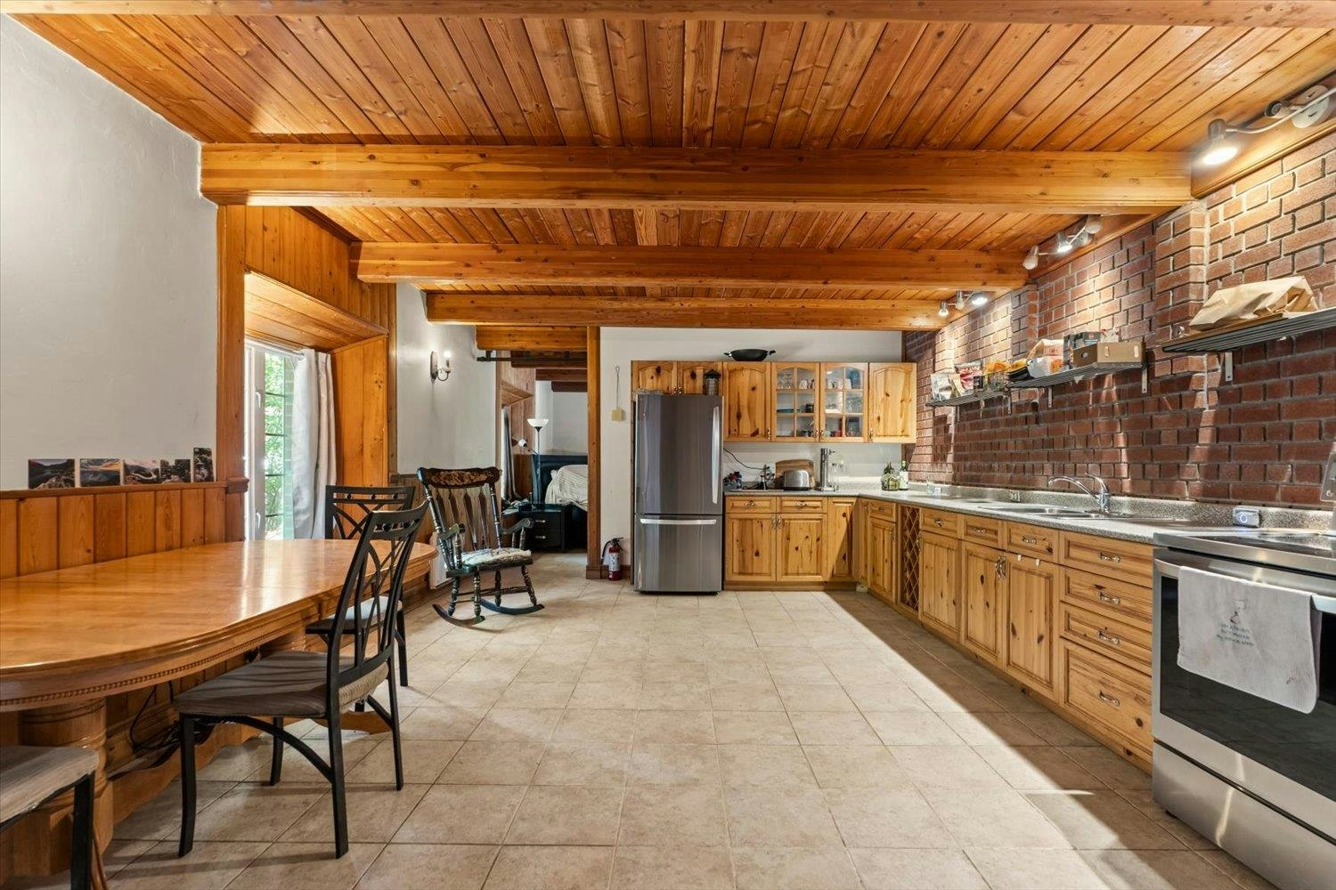 20738 Landstrom Road, Hope, BC, V0X 1L3 - 12