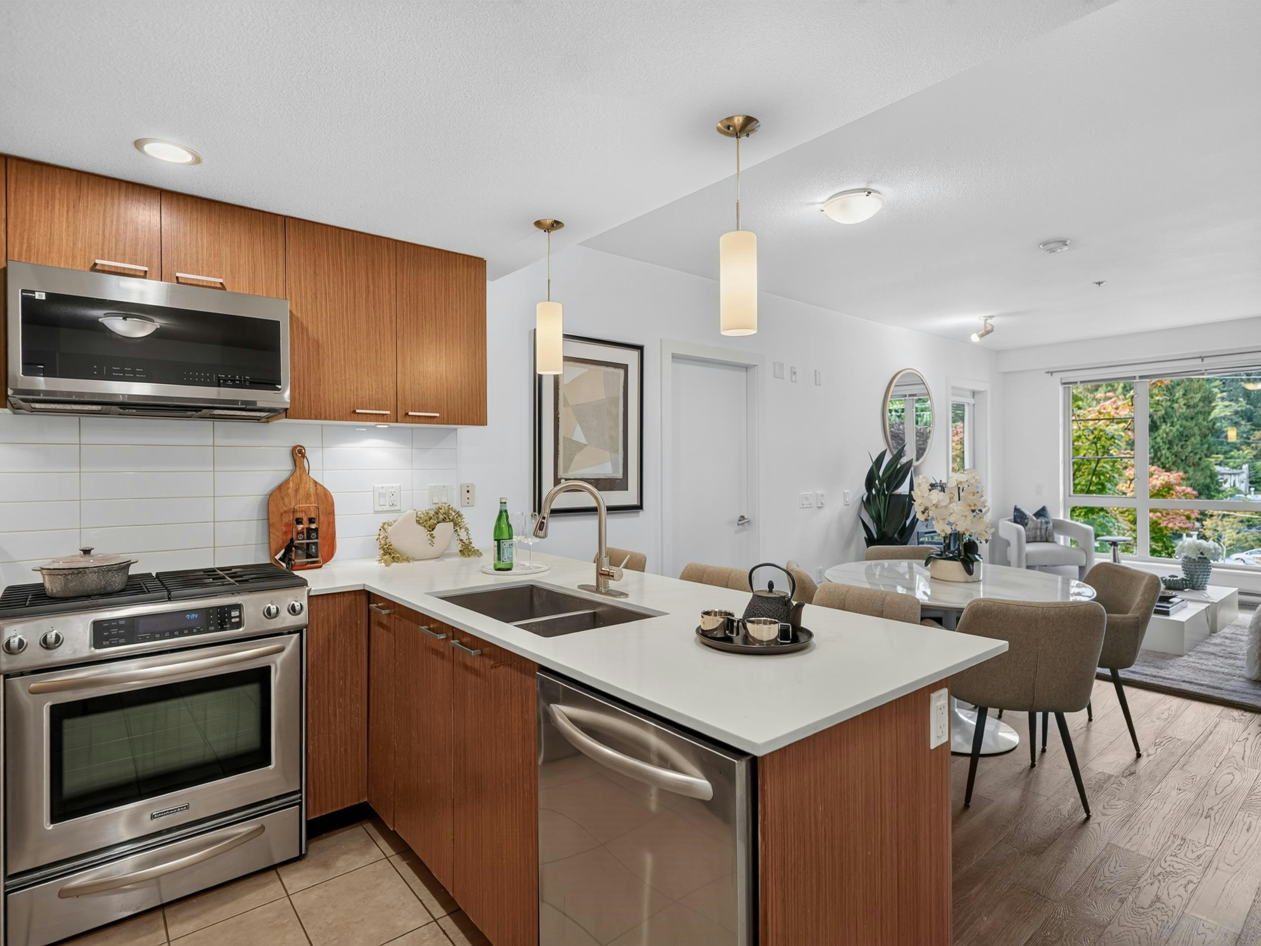 316-1330 Marine Drive, North Vancouver, BC, V7L 2P7 - 7