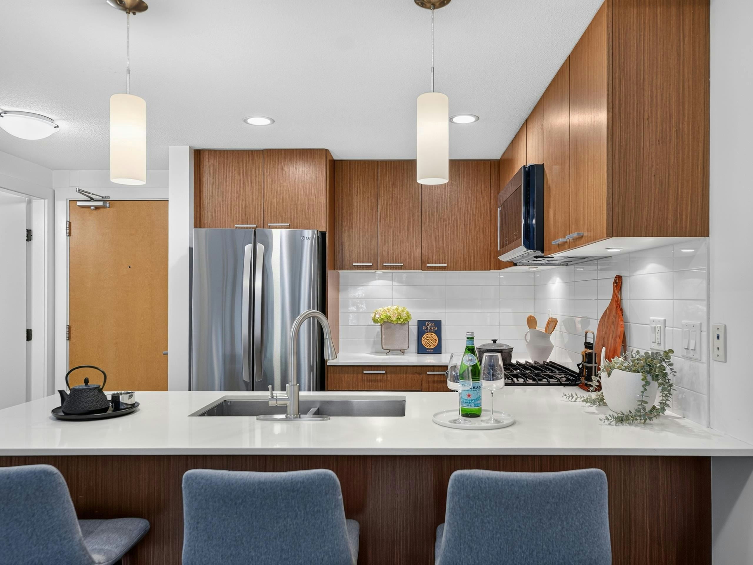 316-1330 Marine Drive, North Vancouver, BC, V7L 2P7 - 11