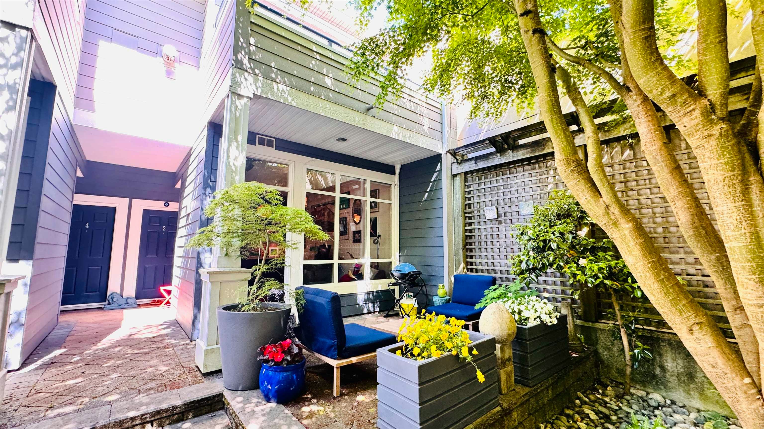 3-15161 Prospect Avenue, Surrey, BC, V4B 2B8