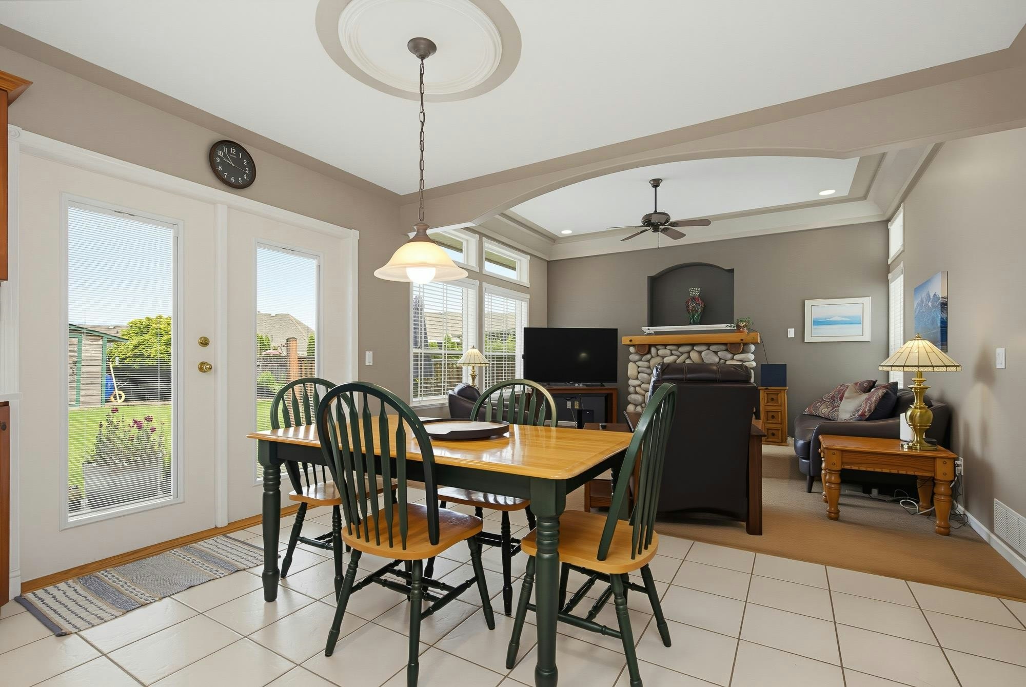 30585 Crestview Avenue, Abbotsford, BC, V2T 6V2 - 5