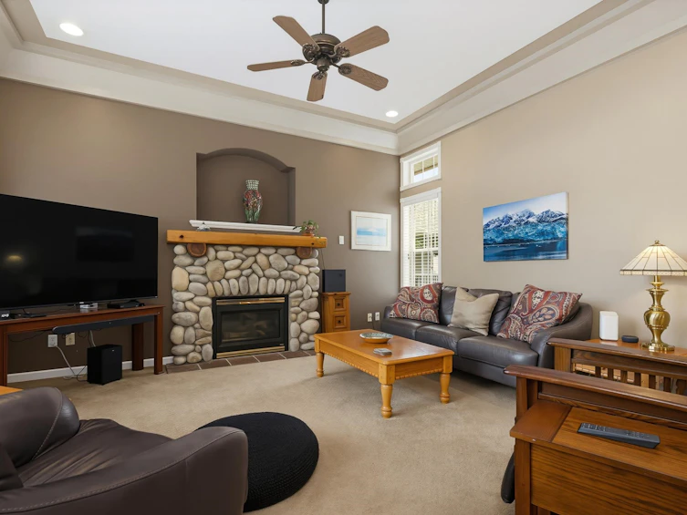 30585 Crestview Avenue, Abbotsford, BC, V2T 6V2 - 18