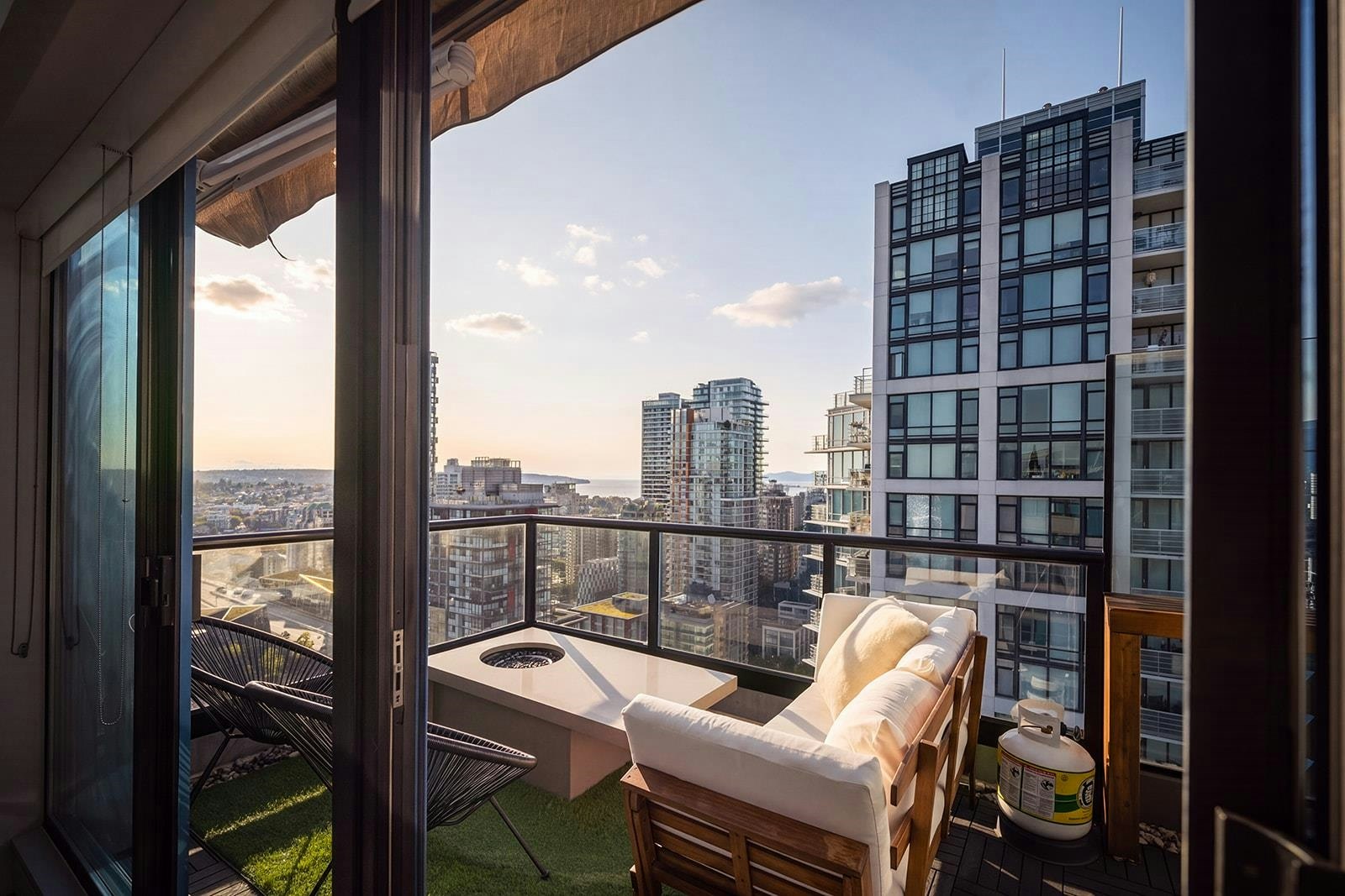 2101-1238 Seymour Street, Vancouver, BC, V6B 6J3 - 10