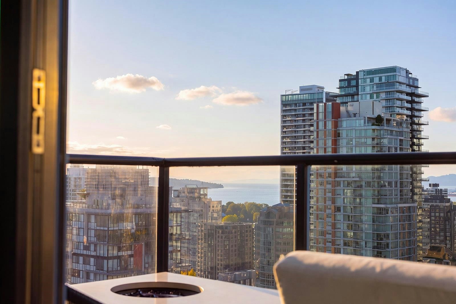 2101-1238 Seymour Street, Vancouver, BC, V6B 6J3 - 12