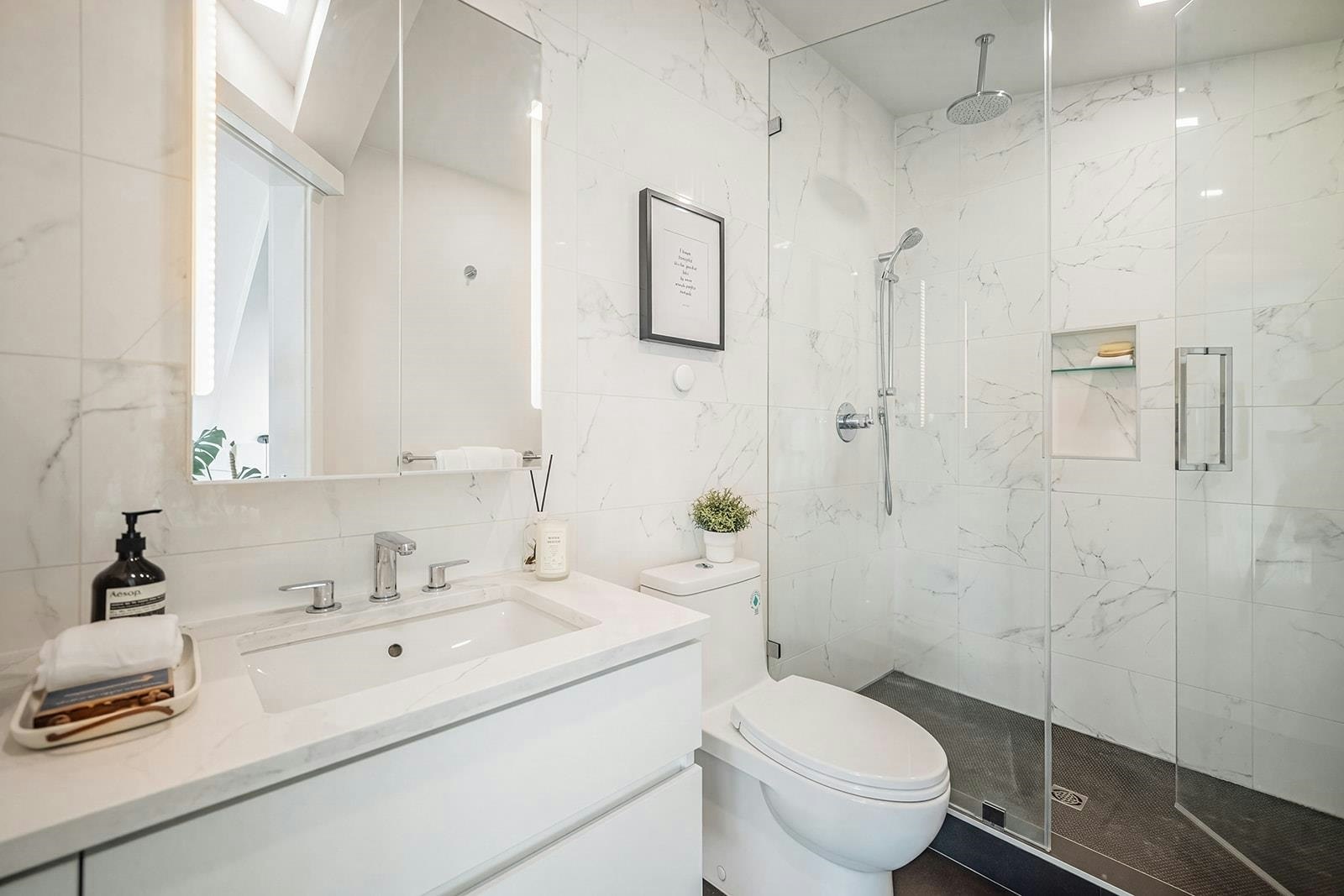 2101-1238 Seymour Street, Vancouver, BC, V6B 6J3 - 16