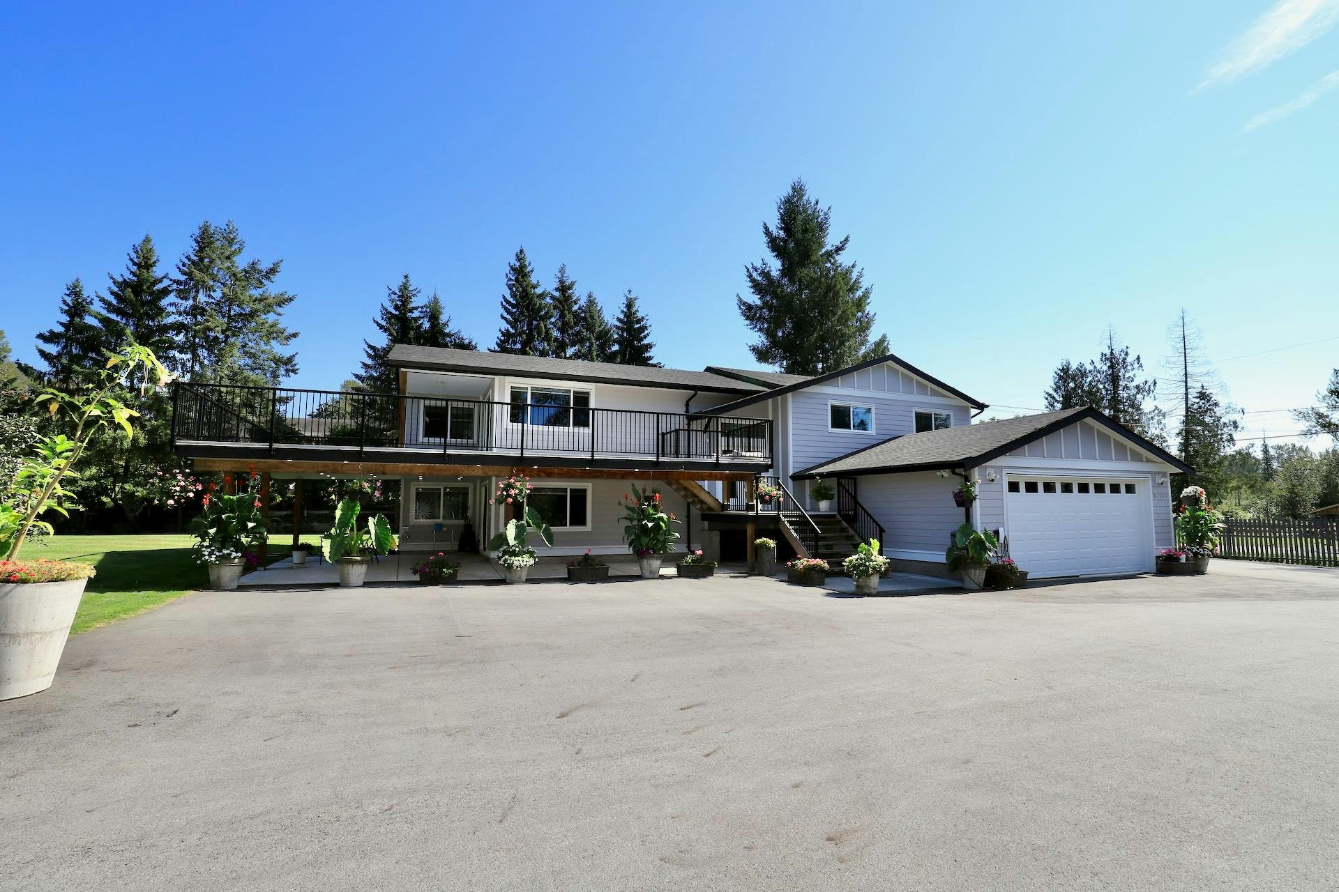 24325 116 Avenue, Maple Ridge, BC, V4R 1L8