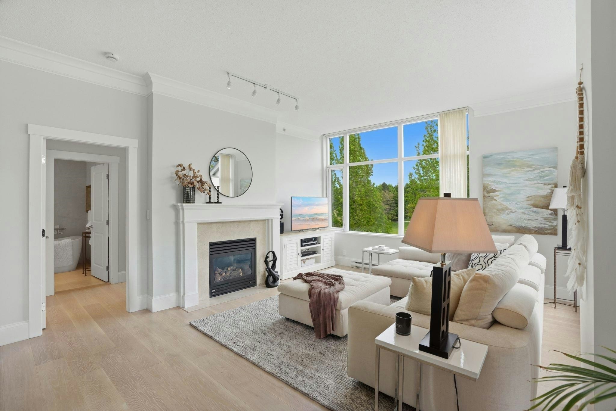 PH711-4759 Valley Drive - 2