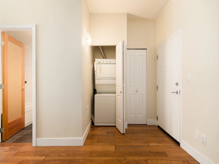 322-8988 Hudson Street, Vancouver, BC, V6P 6Z1 - 10