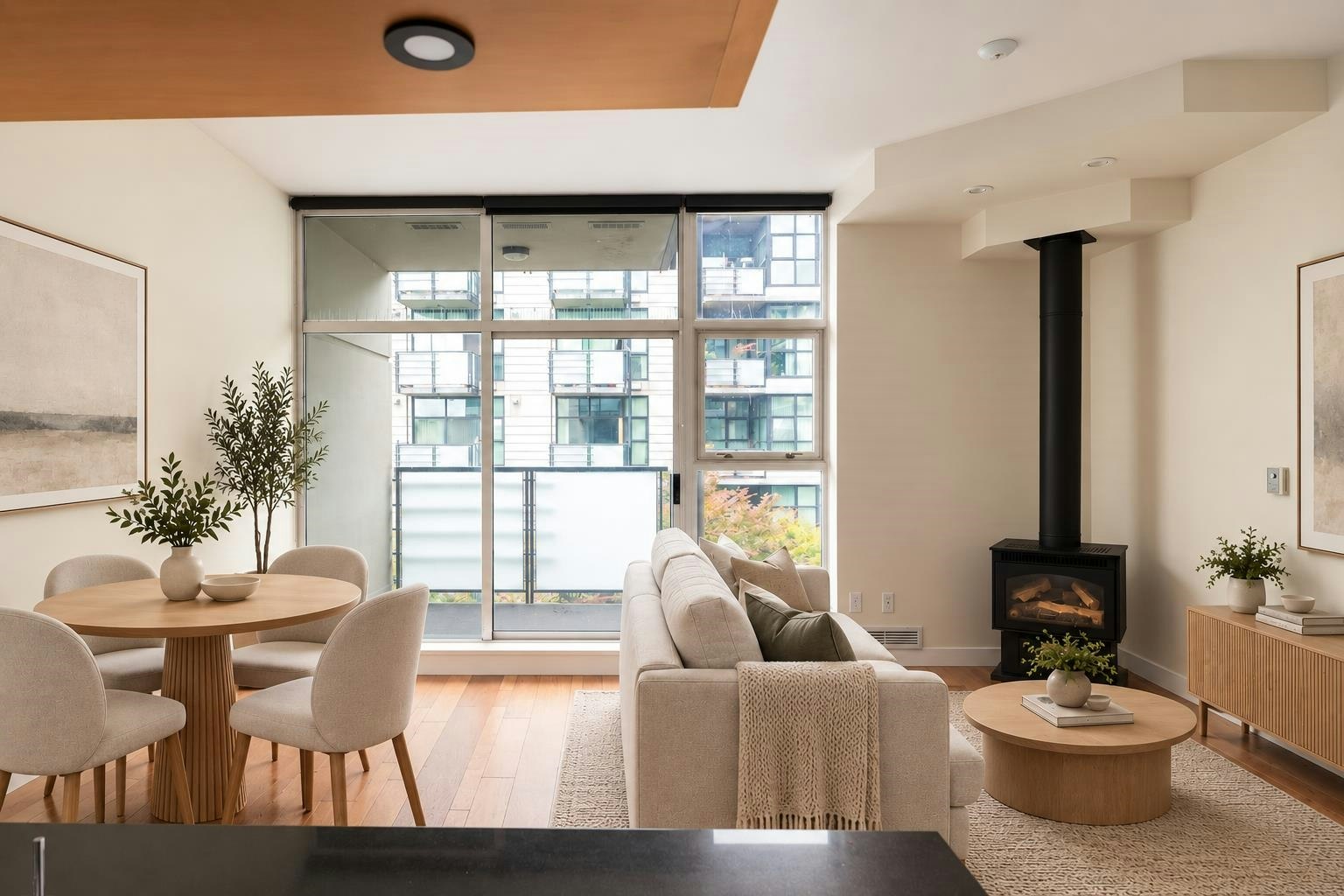 322-8988 Hudson Street - 3