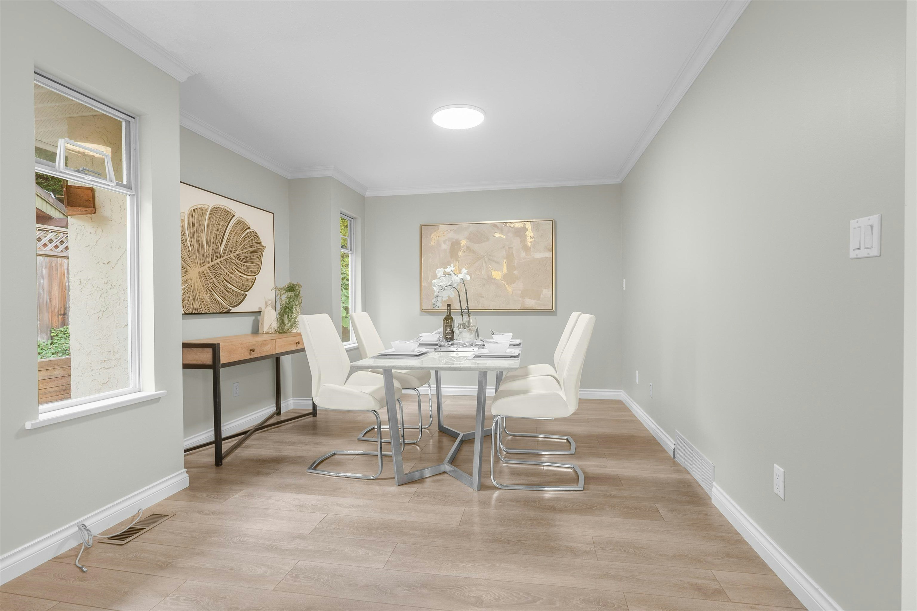 3595 Wellington Crescent - 4