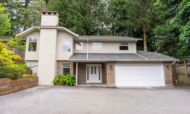 3595 Wellington Crescent