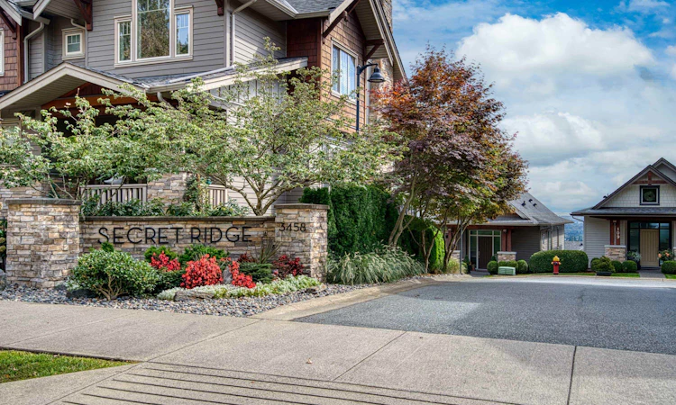 107-3458 Burke Village Promenade