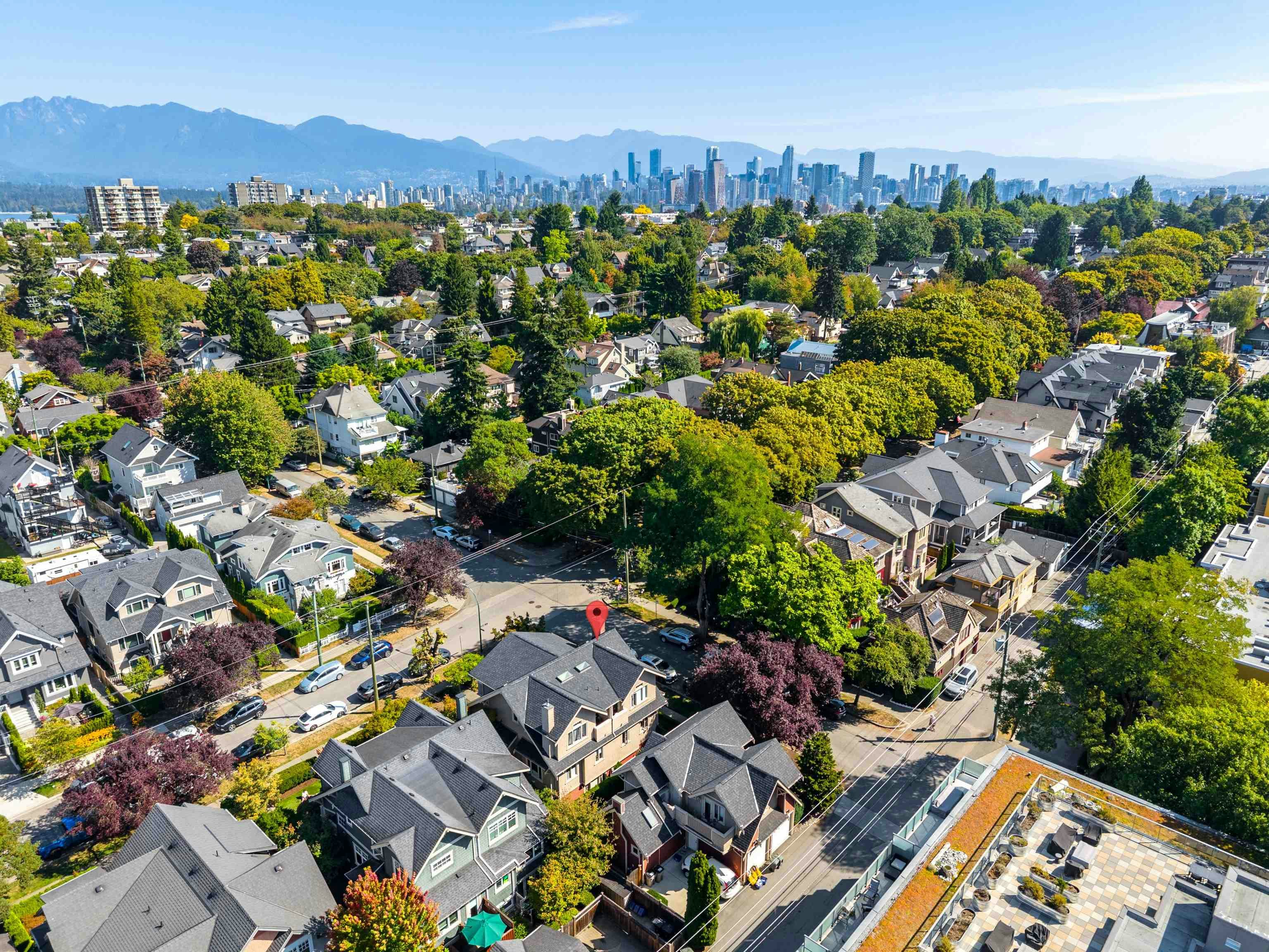 2425 Larch Street, Vancouver, BC, V6K 0A3 - 30