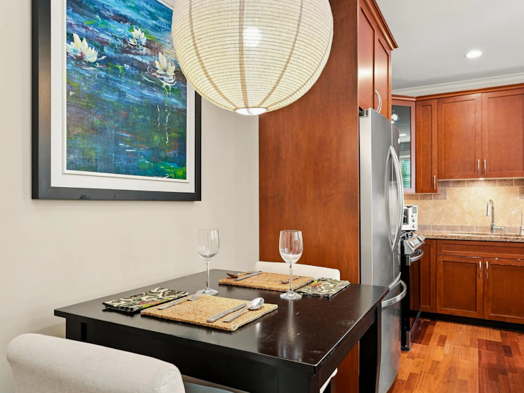 2425 Larch Street, Vancouver, BC, V6K 0A3 - 17
