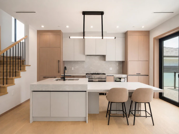 2-1448 E 30th Avenue, Vancouver, BC, V5N 3A2 - 3