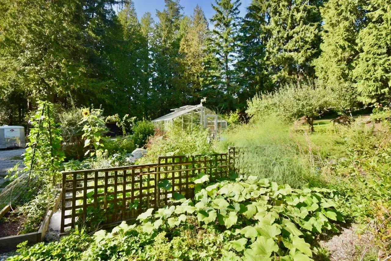 2703 Robinson Road, Roberts Creek, BC, V0N 2W4 - 25