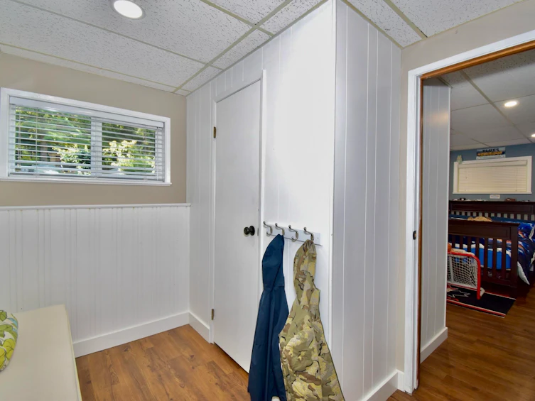 2703 Robinson Road, Roberts Creek, BC, V0N 2W4 - 12
