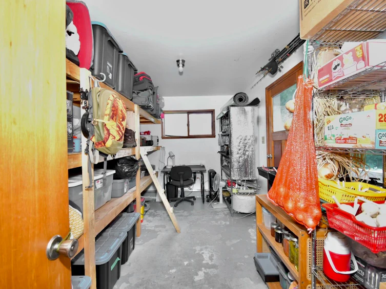 2703 Robinson Road, Roberts Creek, BC, V0N 2W4 - 18