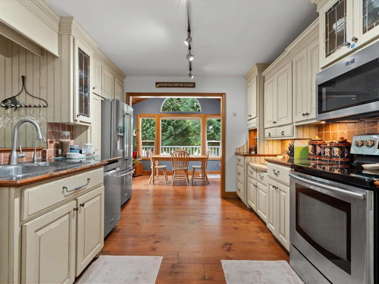 42420 Adams Road, Chilliwack, BC, V2R 4K9 - 27