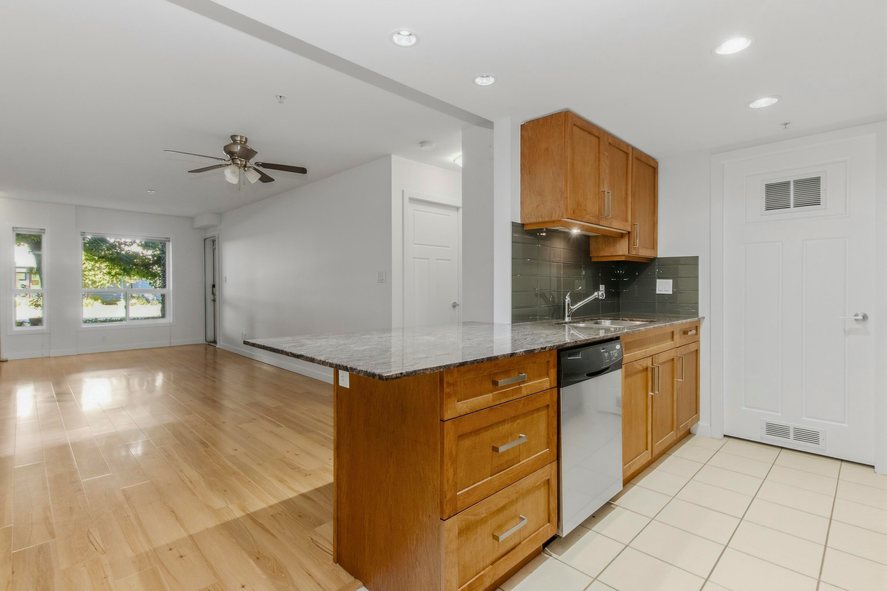 115-1212 Main Street, Squamish, BC, V8B 0S1 - 13