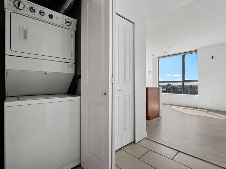 1203-814 Royal Avenue, New Westminster, BC, V3M 1J9 - 17