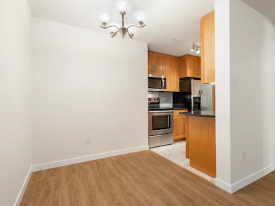 101-2245 Wilson Avenue - 5
