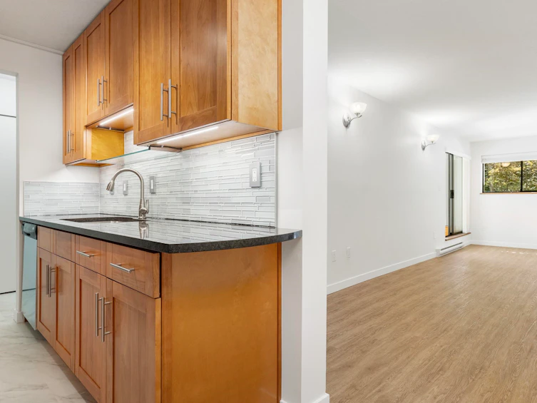101-2245 Wilson Avenue, Port Coquitlam, BC, V3C 1Z4 - 4