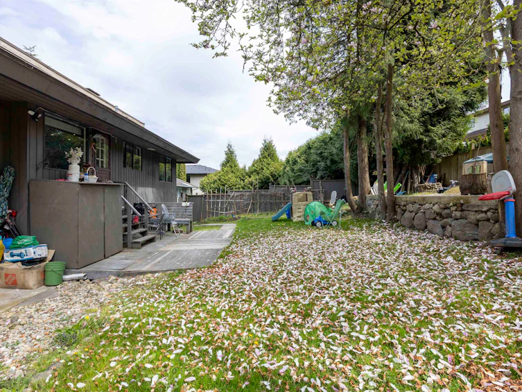 7730 Stanley Street, Burnaby, BC, V5E 1V8 - 31