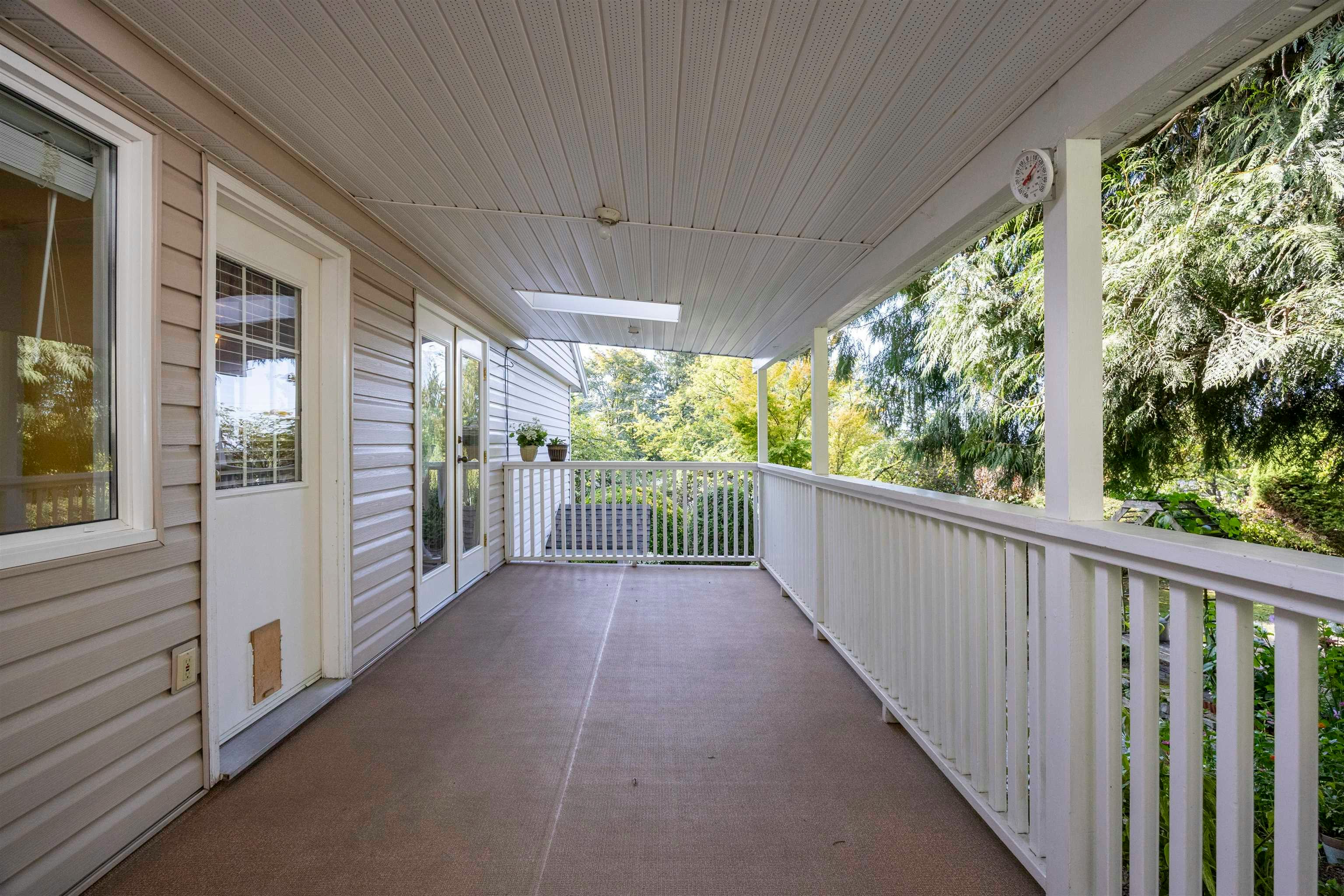 8091 Bradley Avenue, Burnaby, BC, V5J 3T9 - 37