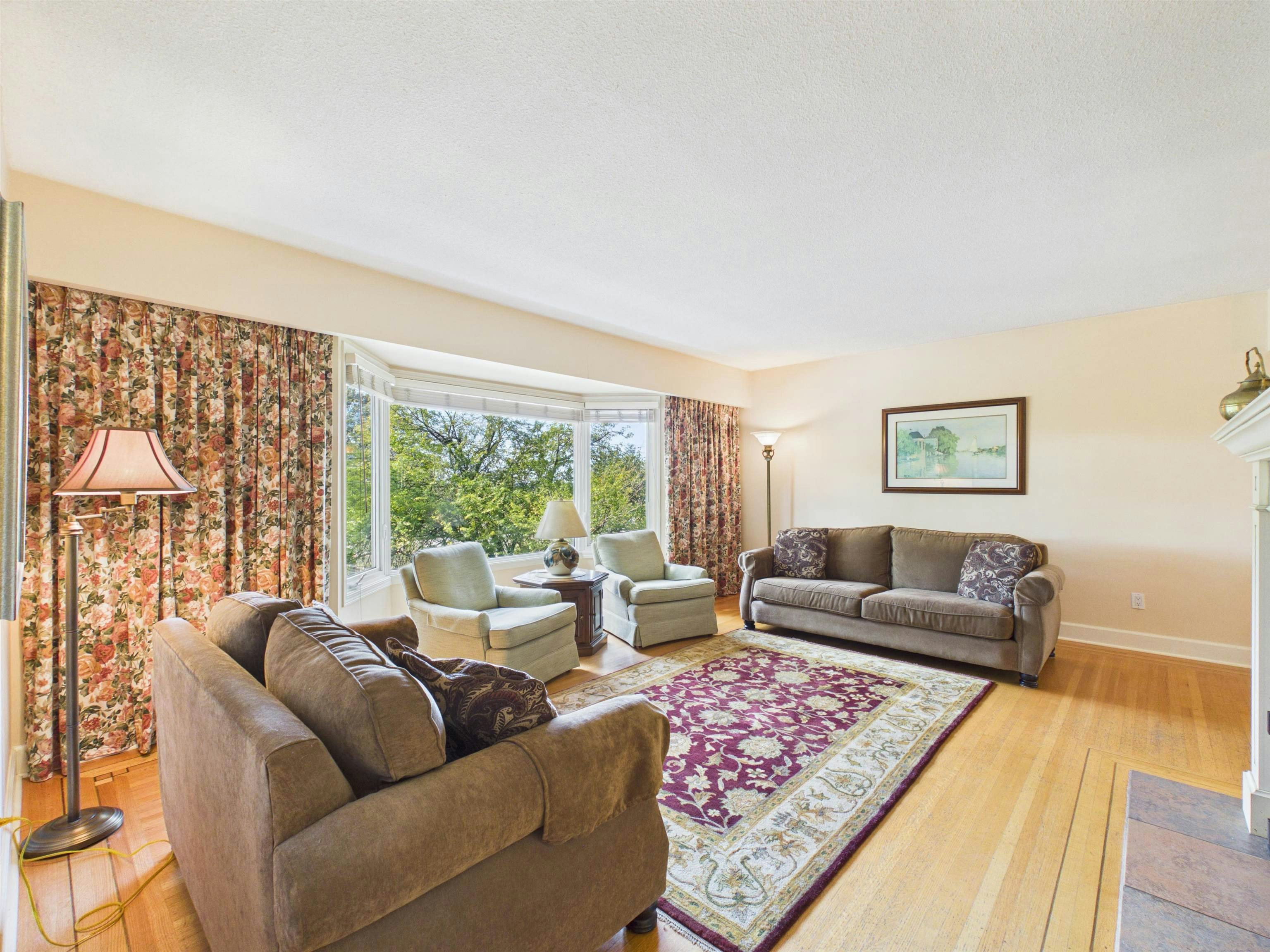 8091 Bradley Avenue - 4
