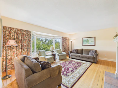 8091 Bradley Avenue - 4
