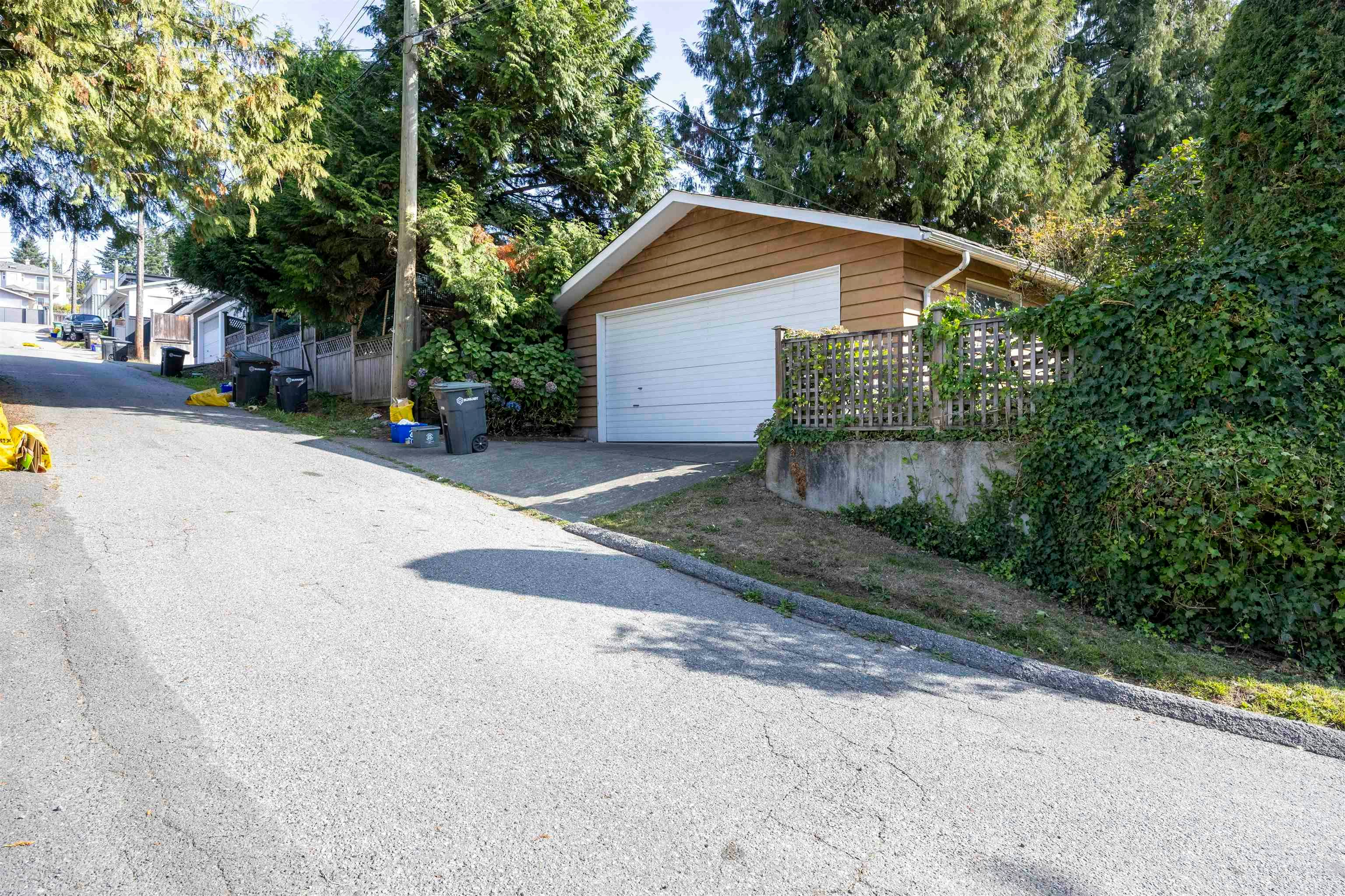 8091 Bradley Avenue, Burnaby, BC, V5J 3T9 - 38